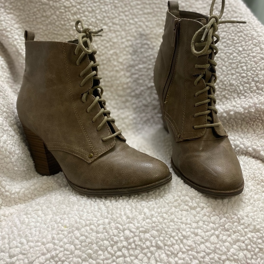 booties
